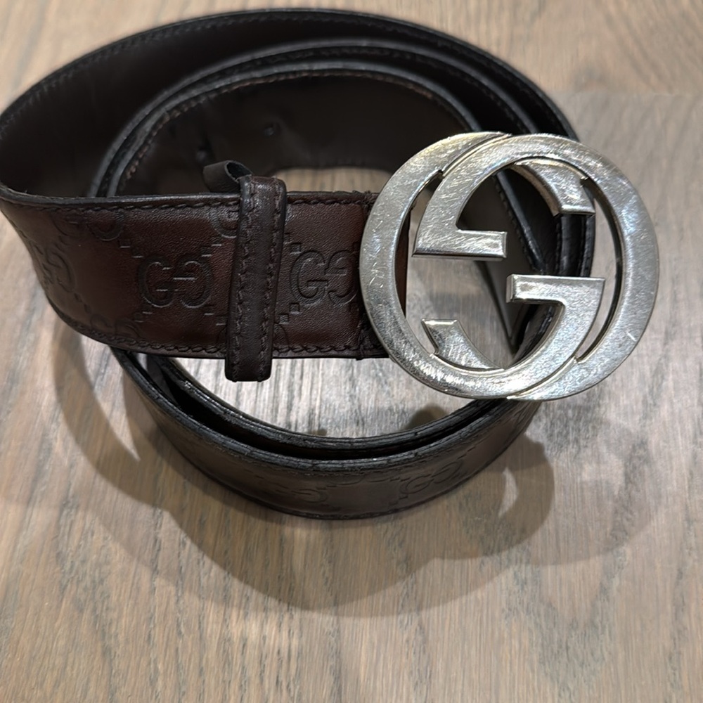 Brown Gucci Belt